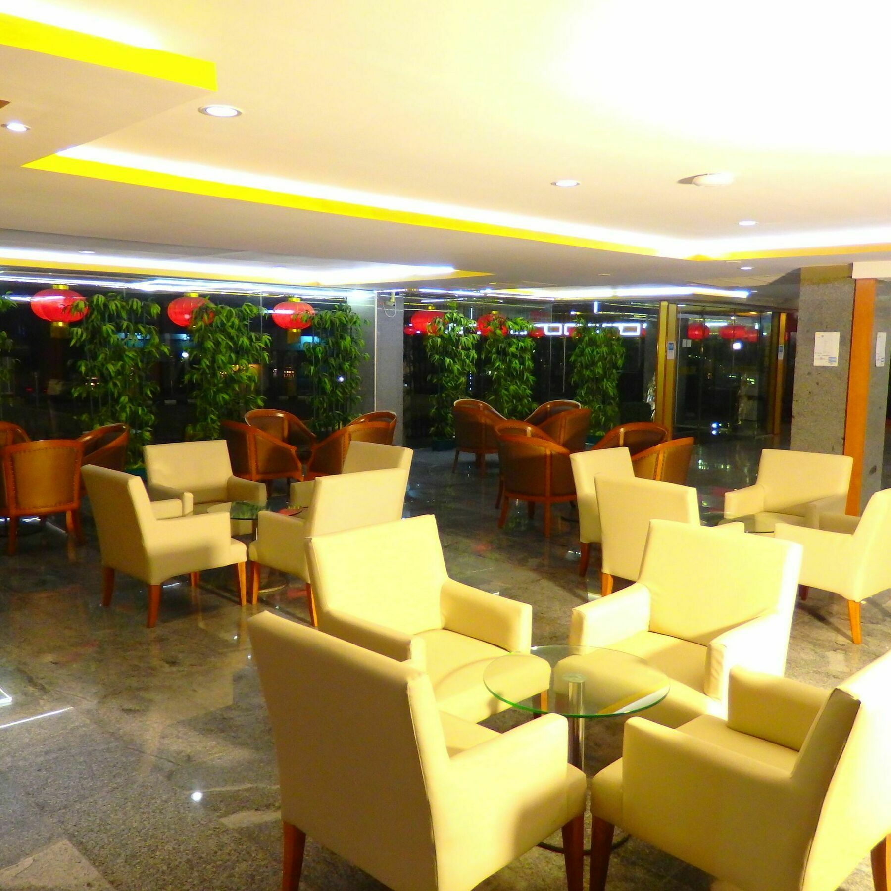 Pohseen Grand Palace Hotel Бангкок Екстер'єр фото